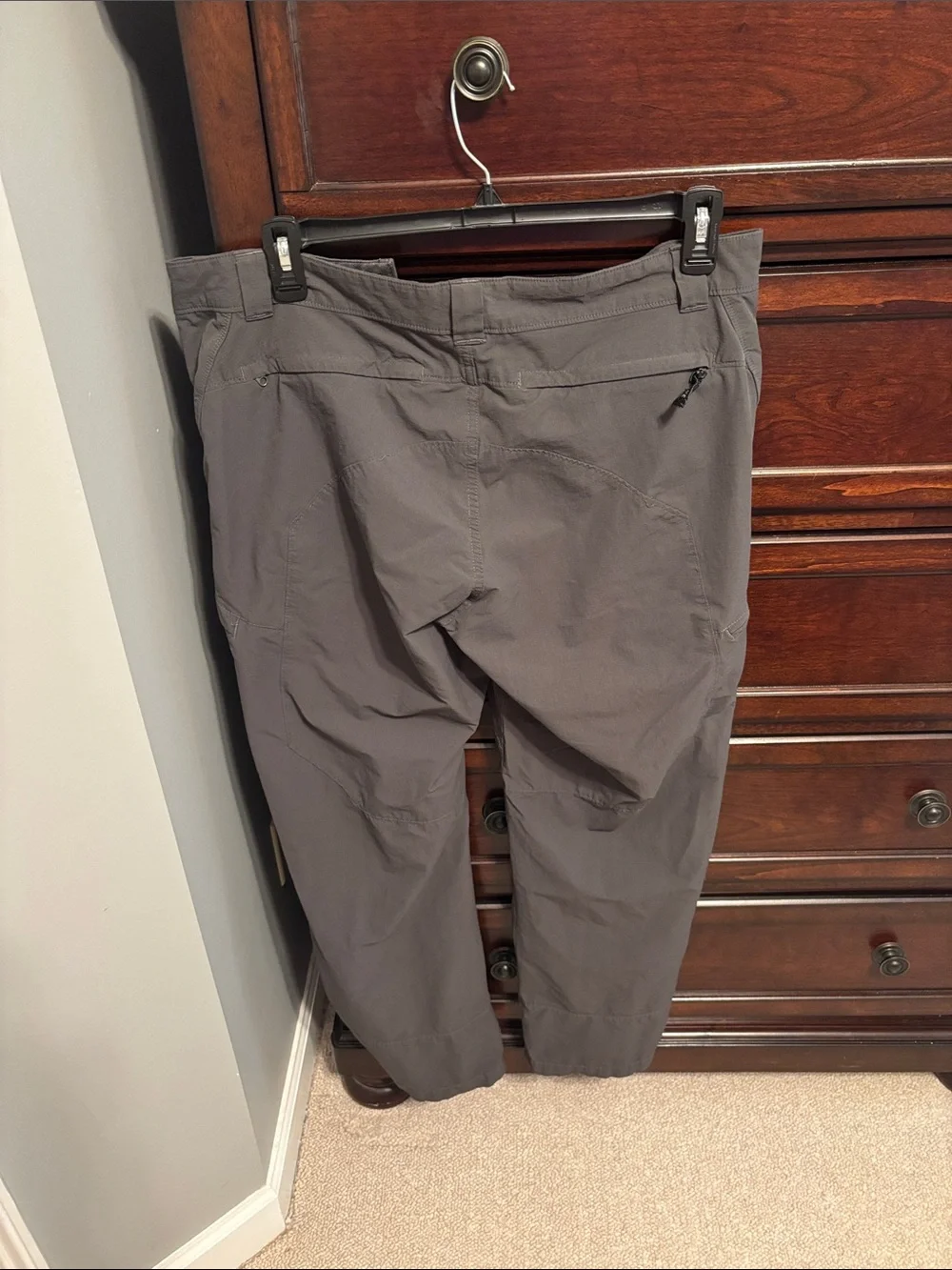 The North Face Men's Charcoal Cargo Pants